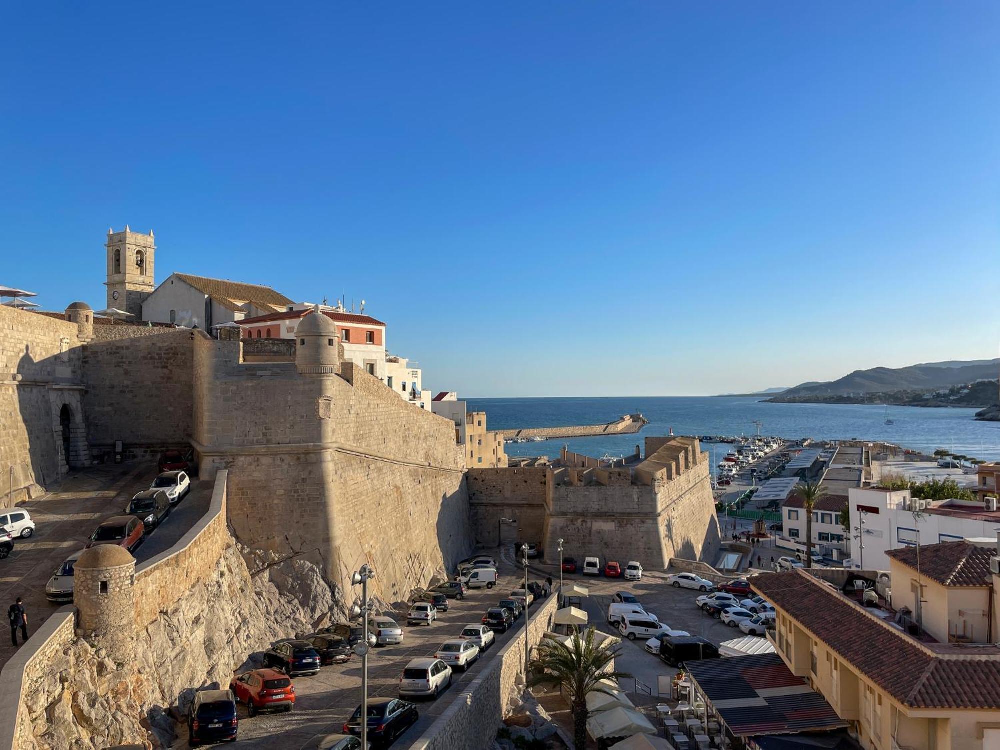 Apartamentos Kronos 3000 Peniscola Bagian luar foto